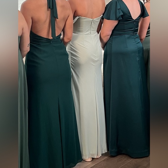 Bridesmaid/Formal Dress - Picture 3 of 5